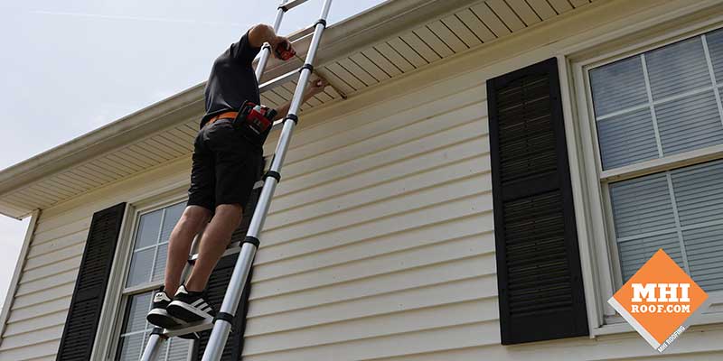 4 Reasons to Invest in Seamless Gutter Installation
