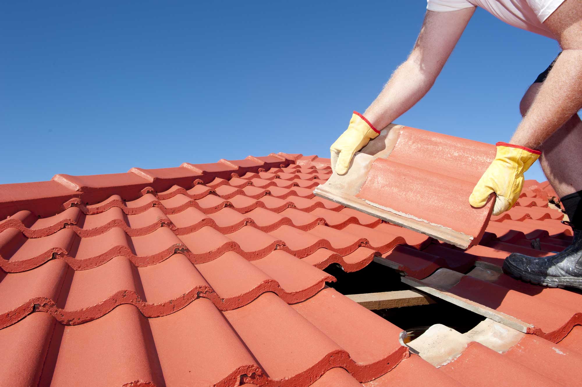 tile roof installation, tile roof aesthetic, tile roof benefits, Diplomat